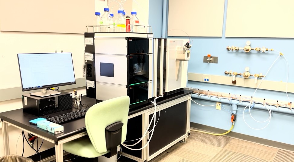 Mass Spectrometer
