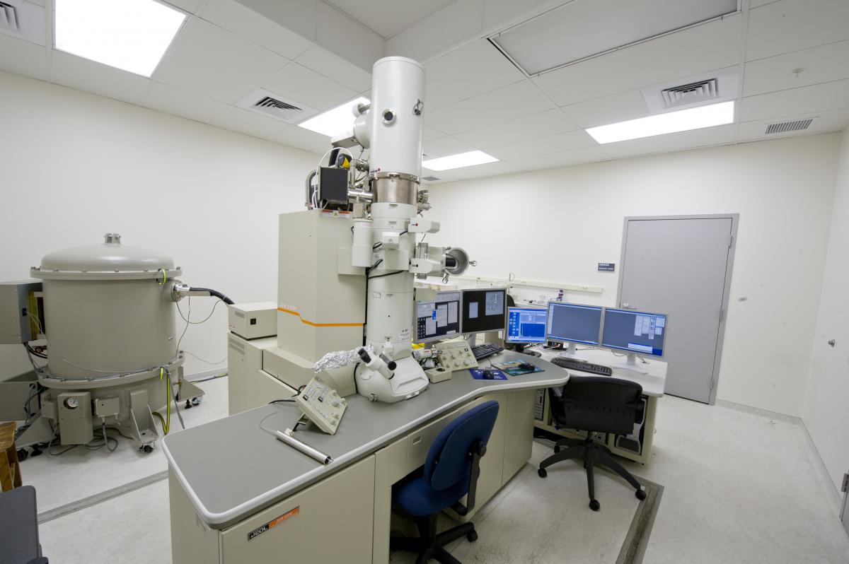 machine in lab